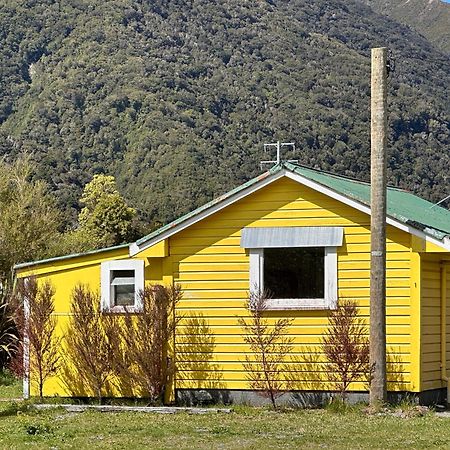 Rustic, Basic Cosy Alpine Hut, In The Middle Of The Mountains Villa Otira Exteriör bild